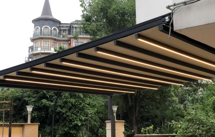 Outdoor intelligent folding canopy